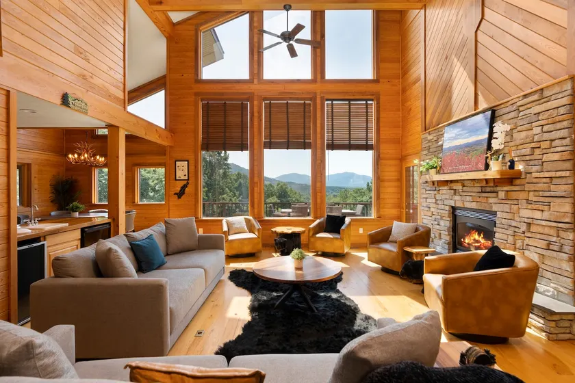 Mountain Views | Resort Style Amenities Retreat - Image 1