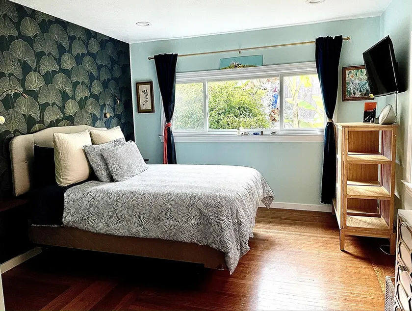 Newly updated 2bd/2bth North Berkeley Home - Image 1