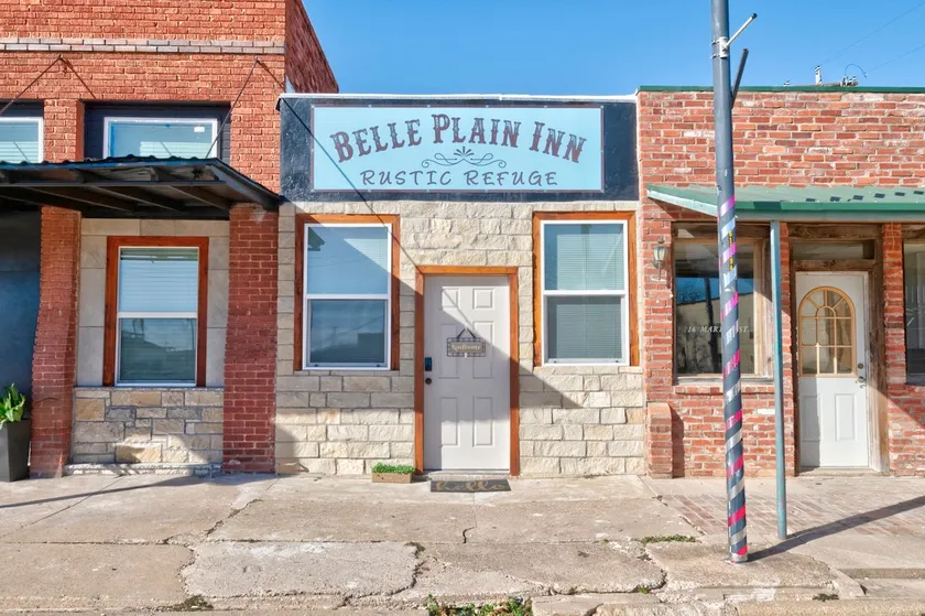 Belle Plain Inn - Image 1