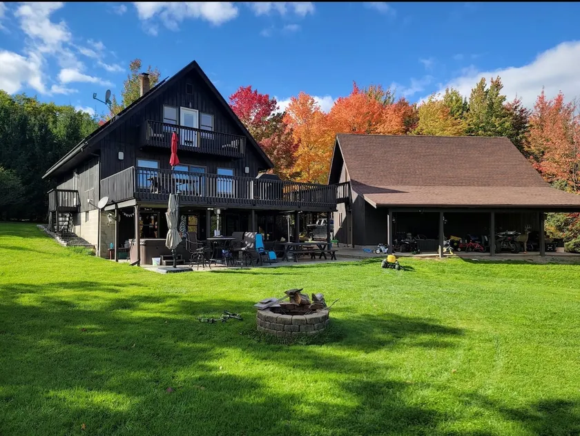 Dream Country Getaway 27 Acres! *New Game Room!* - Image 1