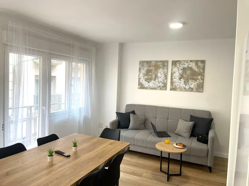 Gallery Apartments BCN, Apartamento familiar 3 - Image 1