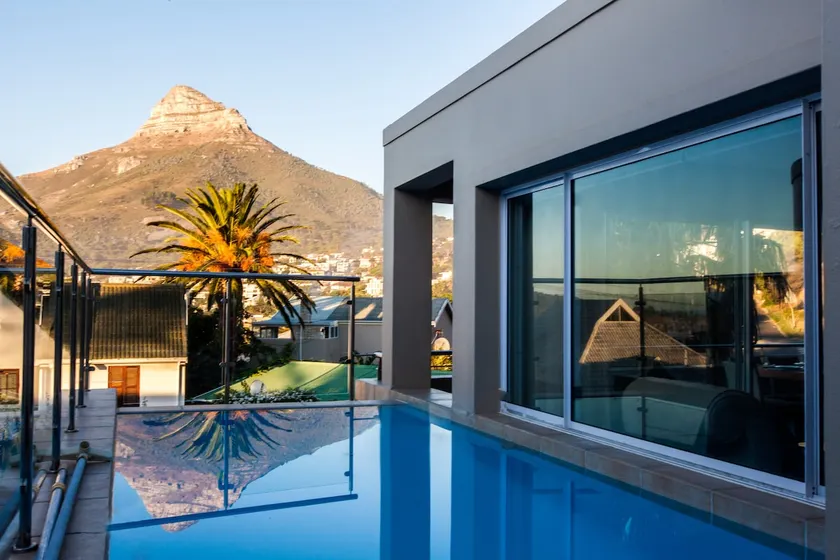 Villa on Slopes of Geneva Drive - Image 1