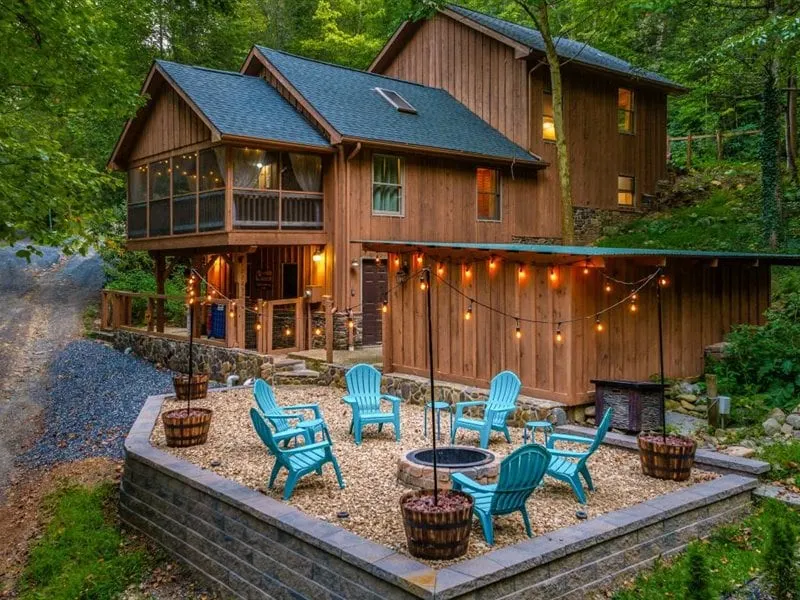 Wooded Cabin Escape | Fire Pit, Hot Tub, Near JMU - Image 1
