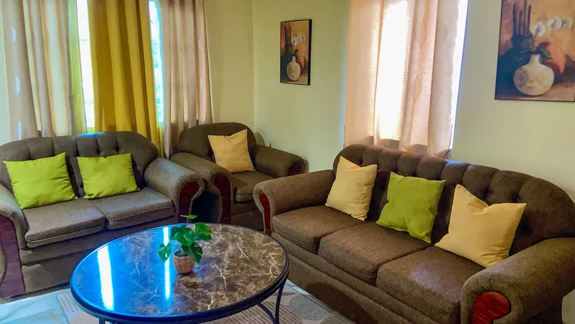 Irie 2 Bedrooms & 2 Bathrooms in Runaway Bay - Image 1