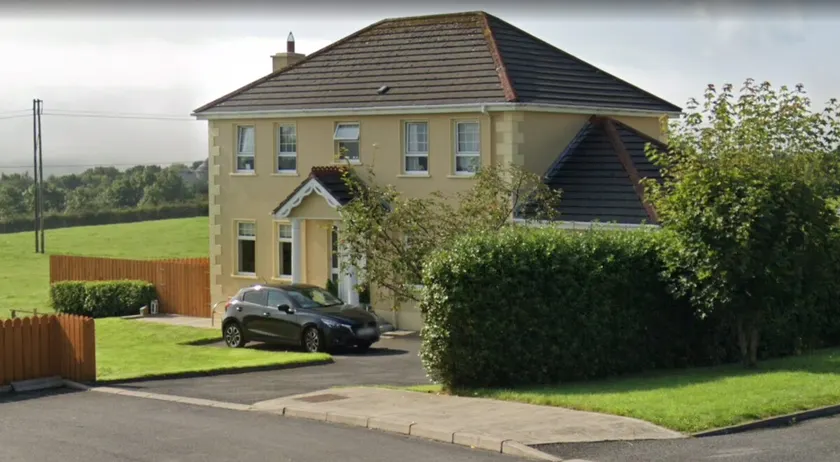 Hazelwood House - Image 1