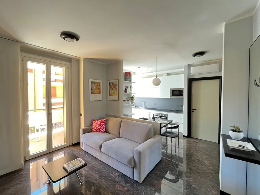 Stylish and comfortable apartment-LIN Airport - Image 1