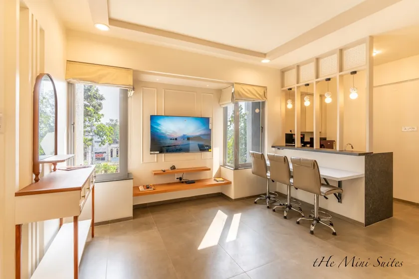 tHeMiniSuites-Kolhapur Suite1(Family Suite) - Image 1