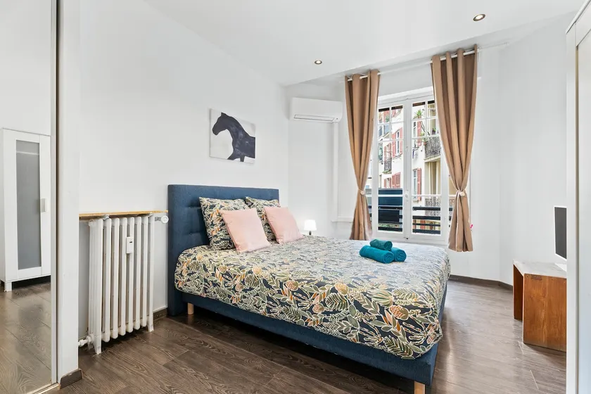 Charming Studio Heart of Nice Comfort & Connection - Image 1