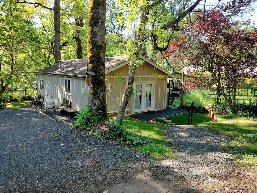 Mountain View Hideaway - Image 1