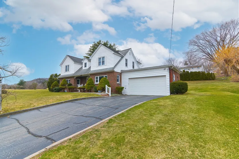 Spacious Home by Mt. Greylock - Image 1