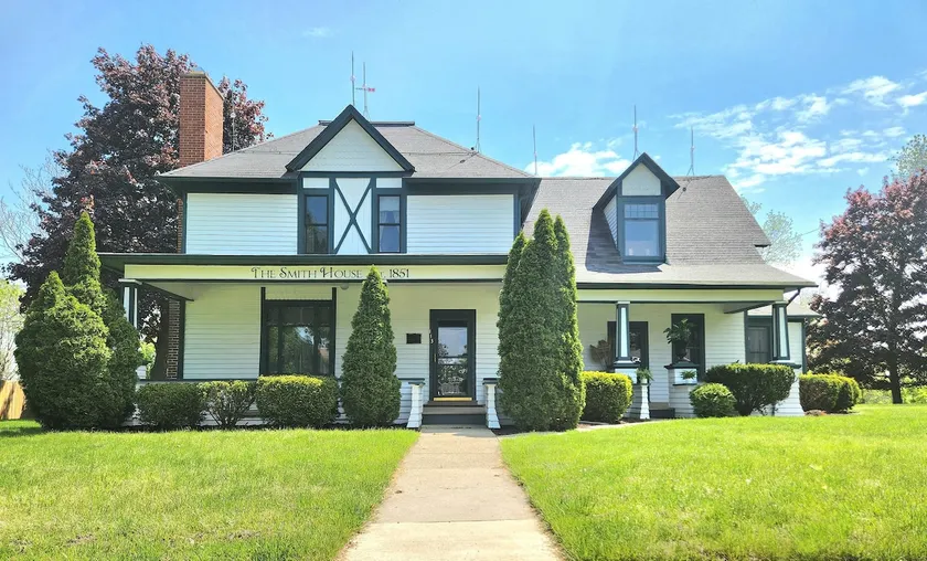 The Smith House Retreat, 10 mins to Frankenmuth - Image 1