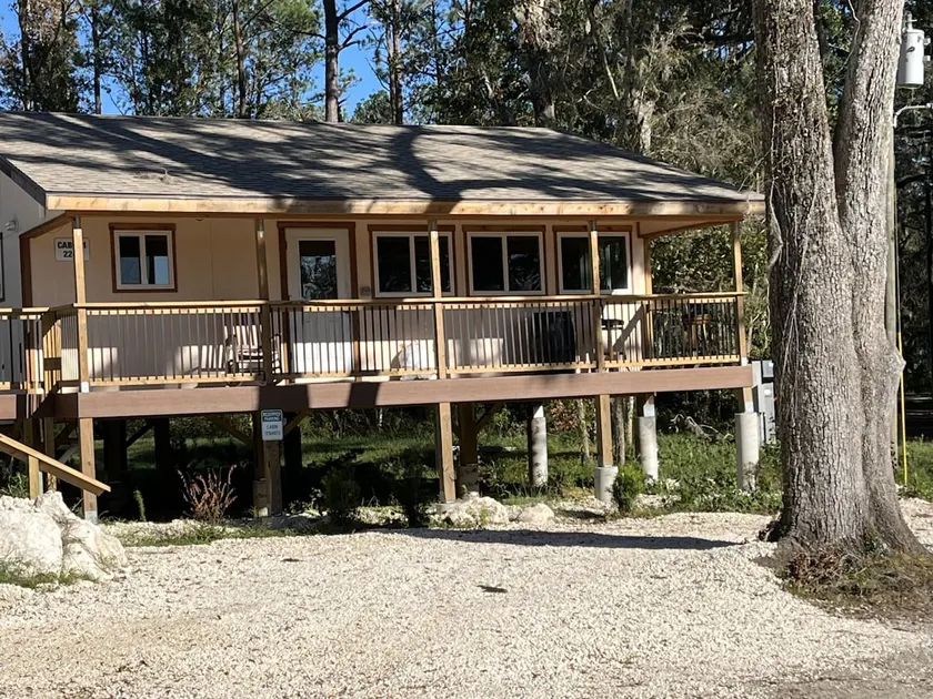 Lakeview Cabin 1 Farm of Dreams Resort Brooksville - Image 1