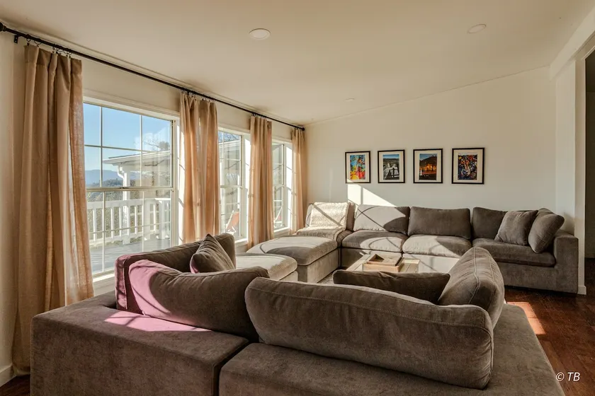 Quiet 5-Acre • Sunset, Vally and Mountain View - Image 1