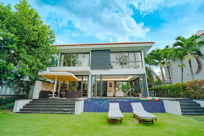 Near BRGgolf Swimming Pool 4BR The Ocean Villa - Image 1