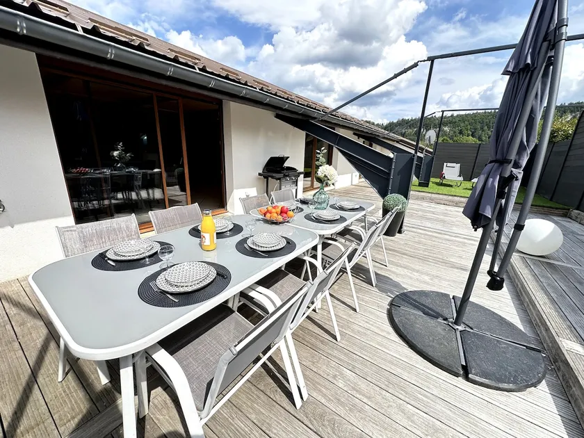 Gîte l'Epinette, 3-star rated: Lakes & Mountains - Image 1