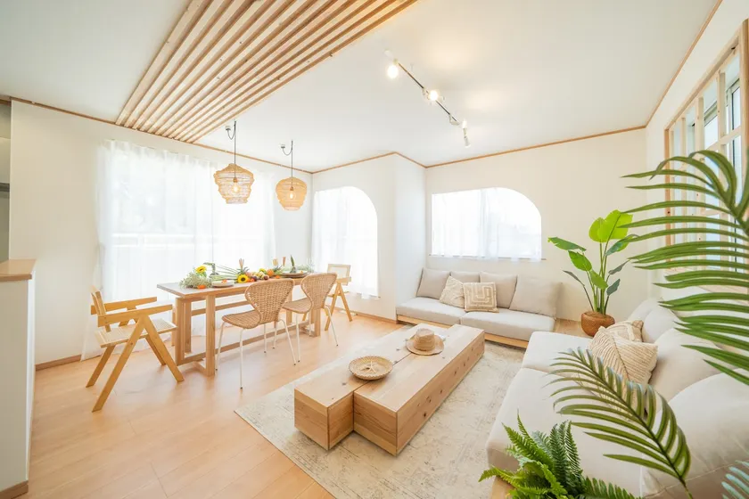 Private／4bedrooms／2parking free／2showers／2toilets - Image 1