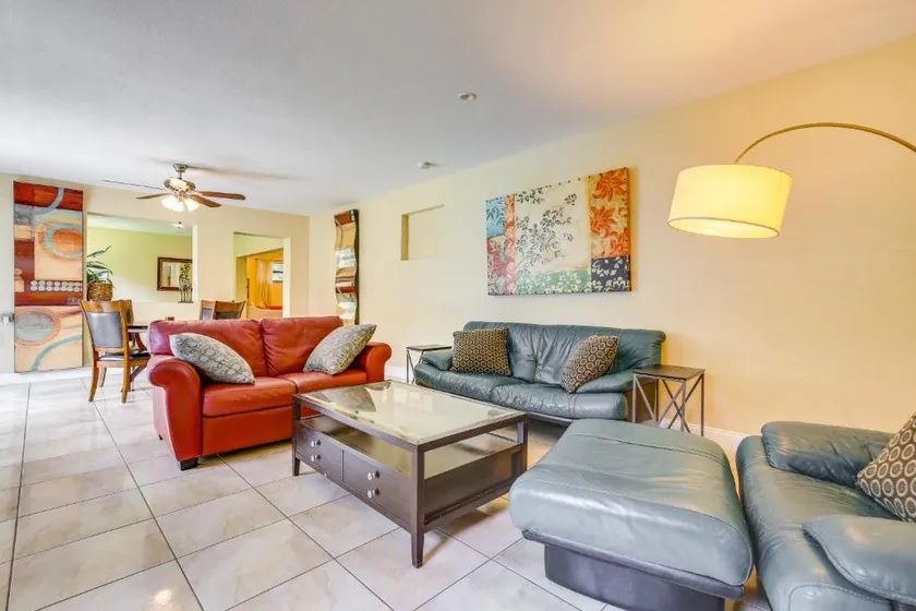 Spacious Home near Fort Lauderdale - Min to Beach - Image 1