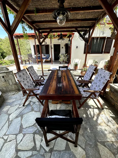 The place to Be!!! Cozy Cottage, Pelion - Image 1