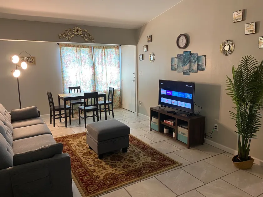 Peace Haven (Cozy 3bds, 1ba, minutes from FT Polk. - Image 1