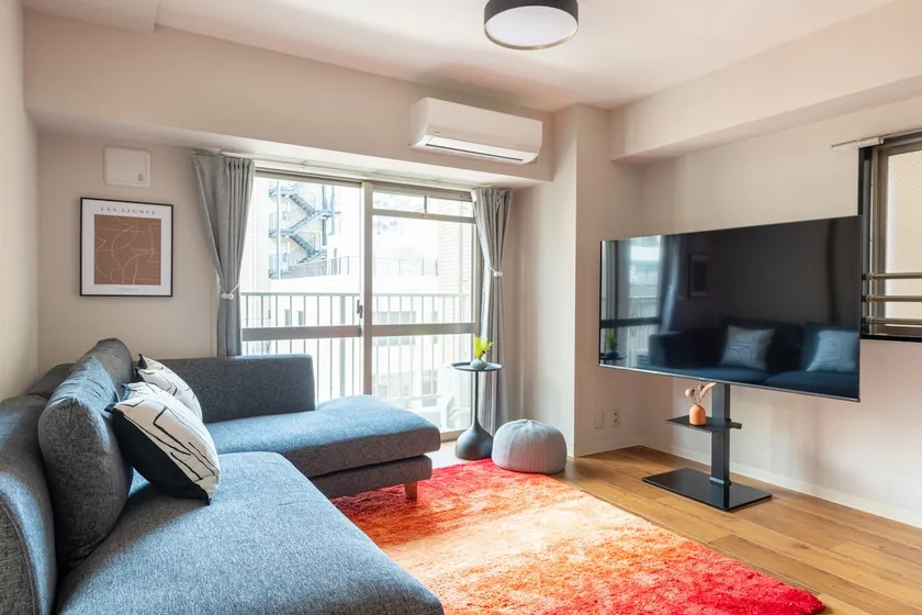 2min to Sta! 12min from Ueno! Relaxing apt - Image 1