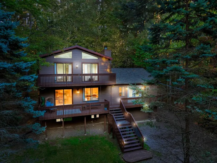 Lake Hideaway | Pool Access, Hot Tub, Game Room - Image 1