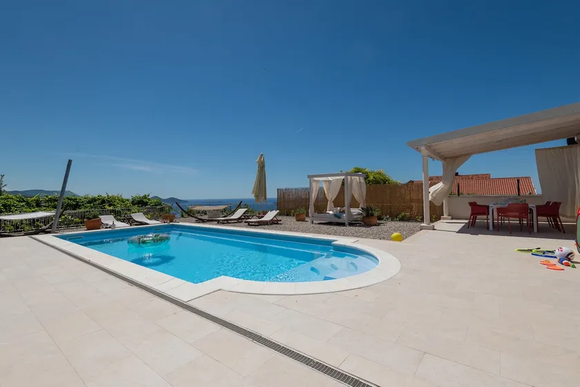 Villa Sunny Oasis - Family Fun - Image 1