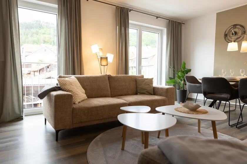 Markina: Penthouse-Burgblick - Image 1
