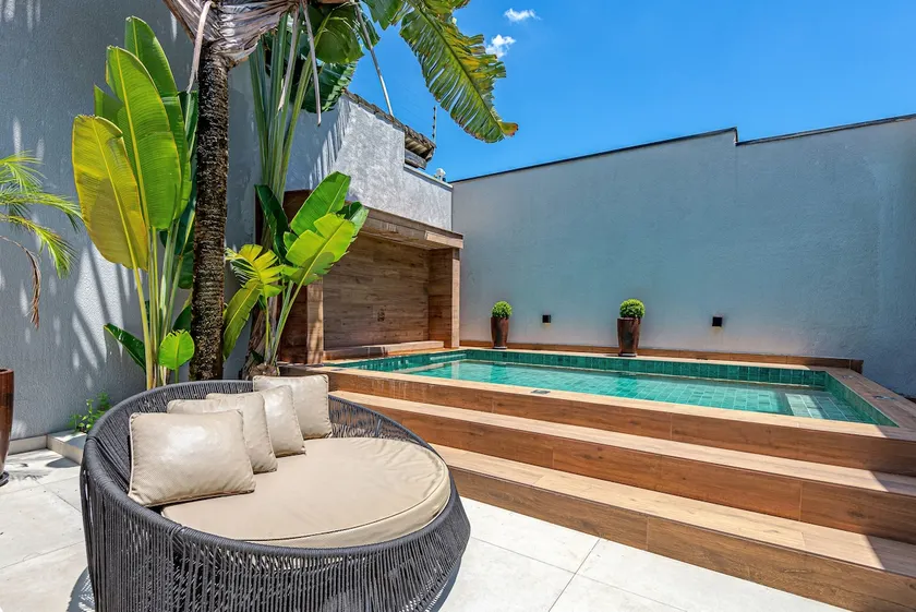 Premium House in Juquehy • 4 En-Suites + Pool - Image 1