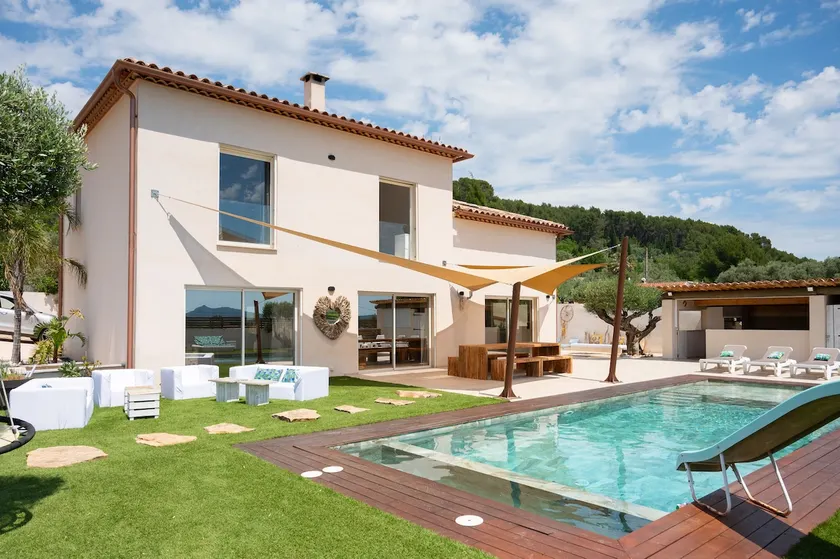 Le Mas des Filles | Luxurious Villa | Pool - Image 1