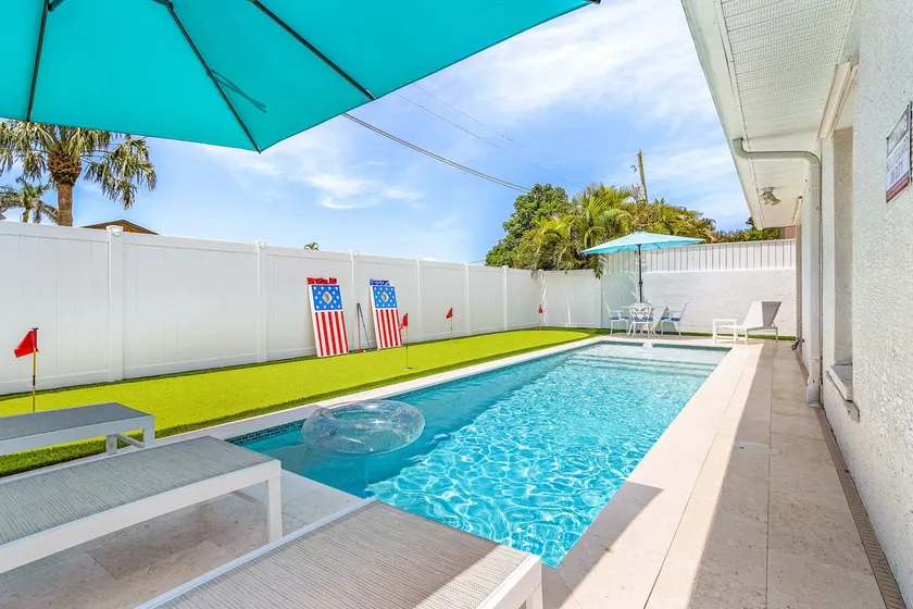 Your Private NaplesBeach Getaway - Image 1