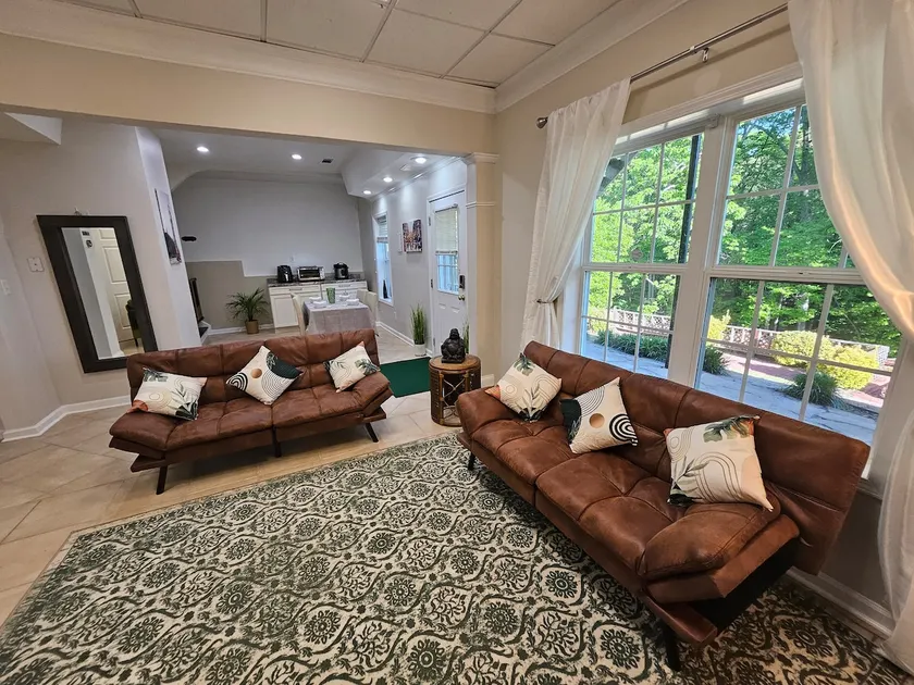 New Cottage style basement home in Lawrenceville - Image 1