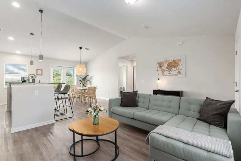 Villa Verde Cozy Home In New Community - Image 1