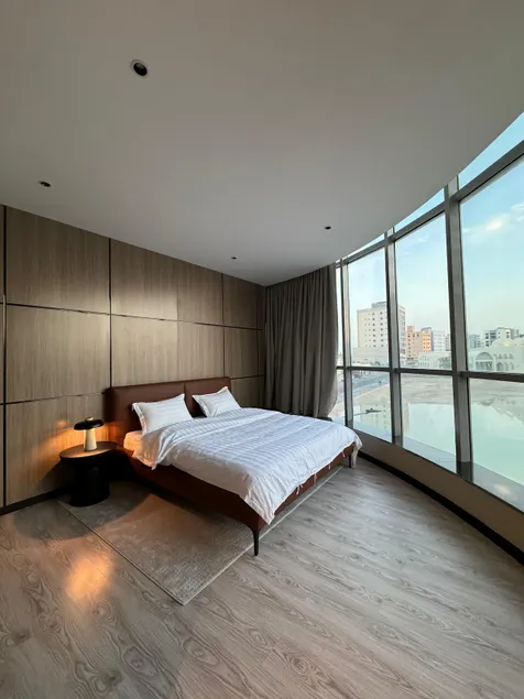 Modern Apartment in Janabiyah - Image 1