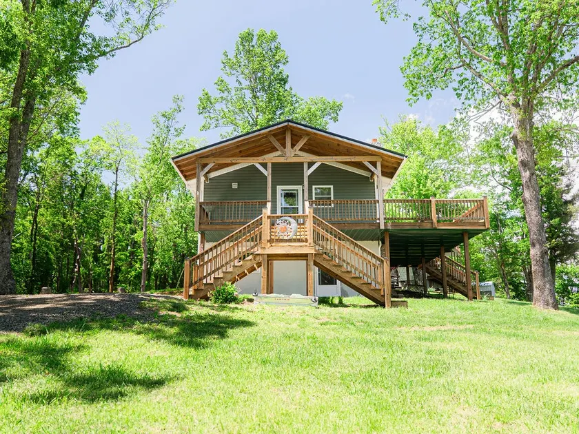 ”Pop's Cozy Cabin” - Breathtaking Bird's Eye Views - Image 1