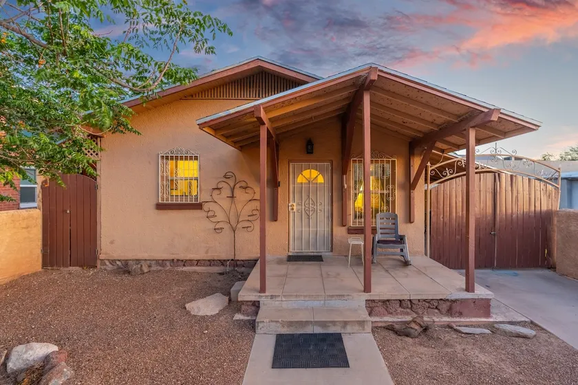 AZ Bungalow Minutes from Downtown Tucson! - Image 1