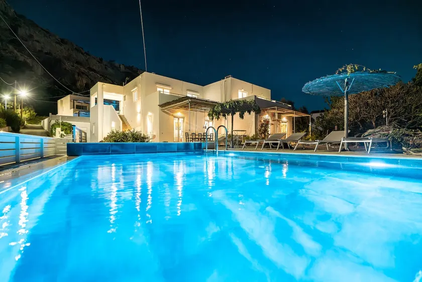 Hibiscus Plakia Beachfront - Image 1