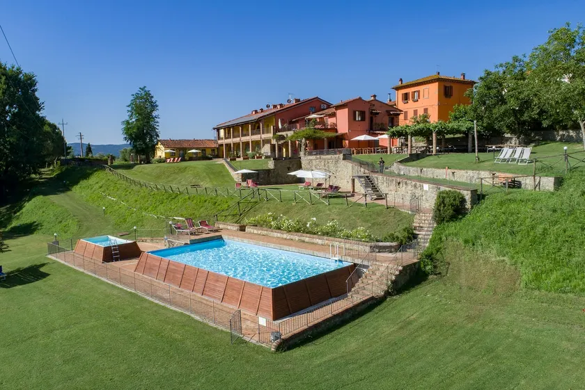 Bellino Apartment with Pool & Restaurant - Image 1