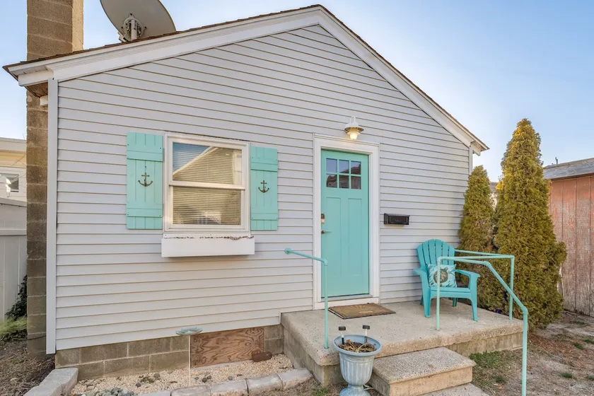 The Crest Swell Shack - Image 1