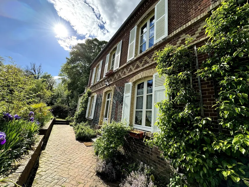 Charming house with garden, stream, Wi-Fi, TV - Image 1