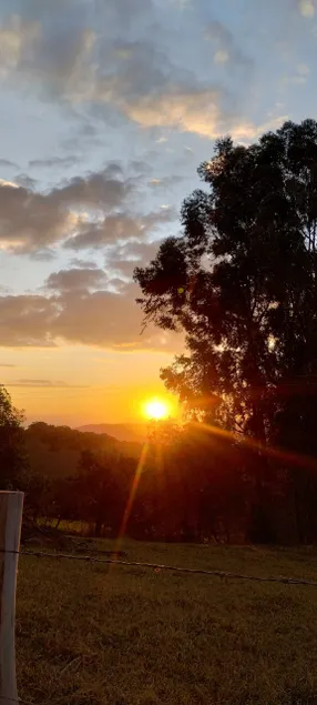 Chácara Recanto dos Ipês is 4 km from the city of Munhoz - Image 1