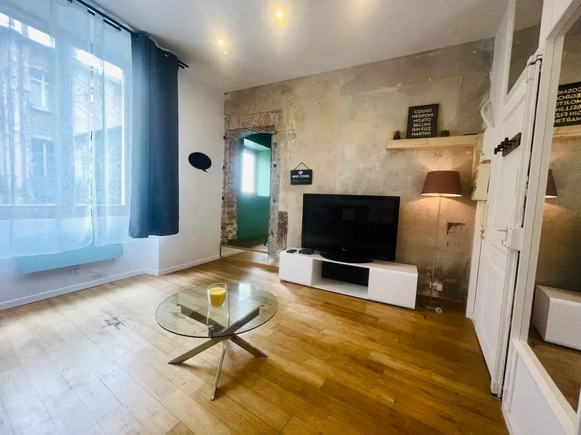 Ruby- Quai St Laurent- Bastille - Image 1