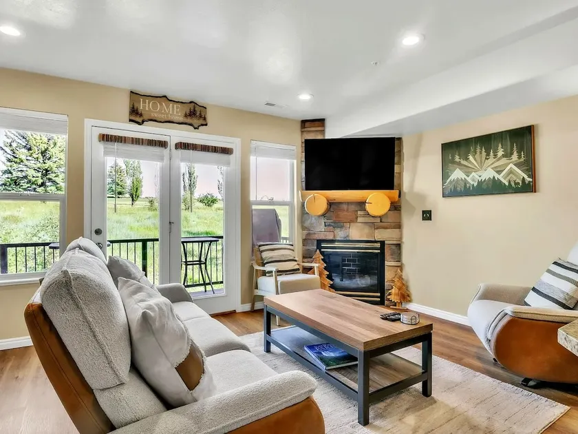 Mountain View Getaway - Image 1