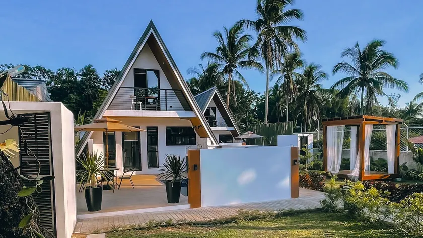 The Illustrado Villa Segovia w/ Pool near Tagaytay - Image 1