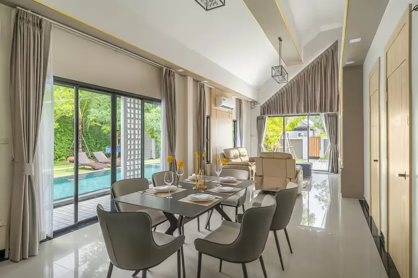 Bang Lamung/ThePrivatePoolVilla/4BR/ 10min Beach! - Image 1