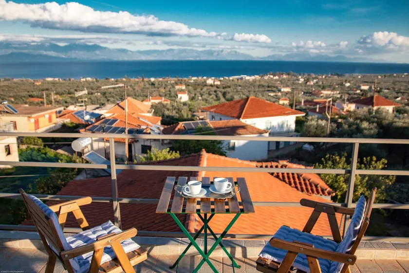 Efi's Sea View Apartment - Image 1