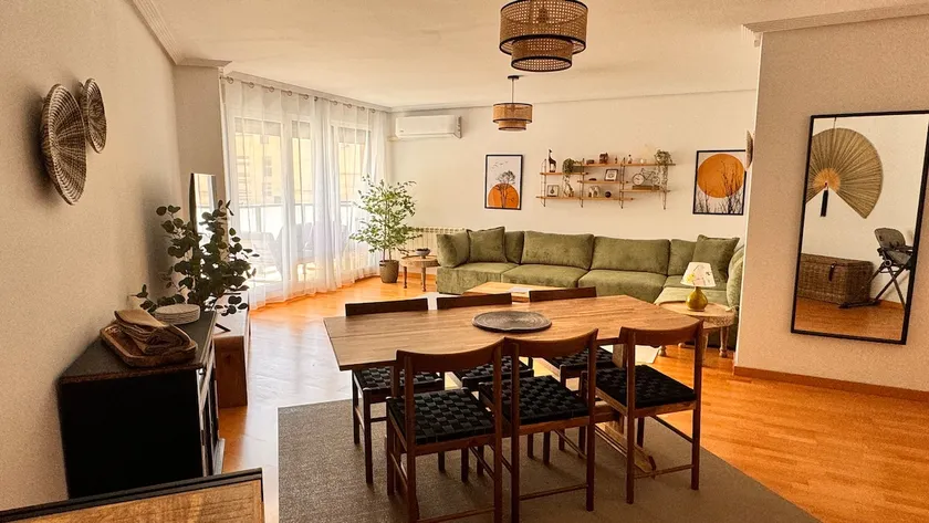 Lerma - *Free Parking* 3 bedrooms 168m2 - Image 1