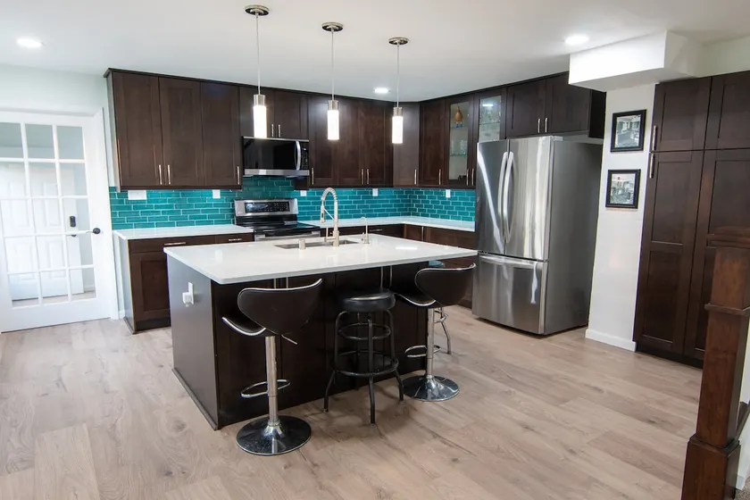 Modern Convenient 3BR W/ 2 King beds and Hot Tub - Image 1