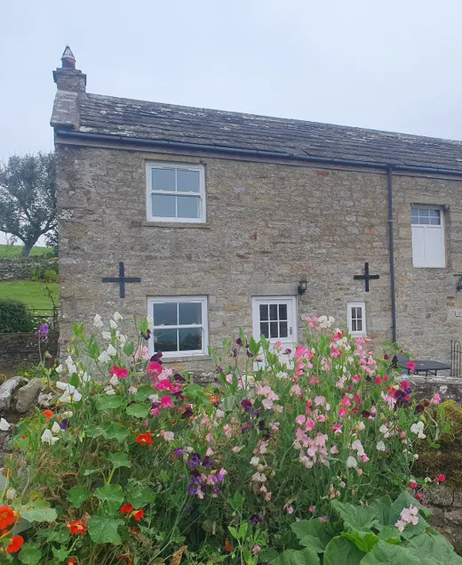 Lonin Cottage - Image 1