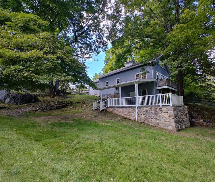 Peaceful New Canaan 2-BdRm Cottage - Pet Friendly! - Image 1