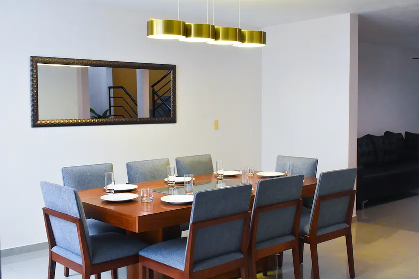 Casa 4 Lunas • Spacious and Elegant - Image 1